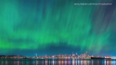 Local photographer shares experience capturing Northern Lights from ...