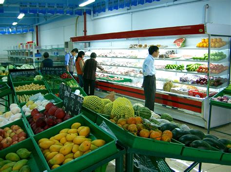 中百仓储社区超市完成第三批生鲜门店升级改造_联商网