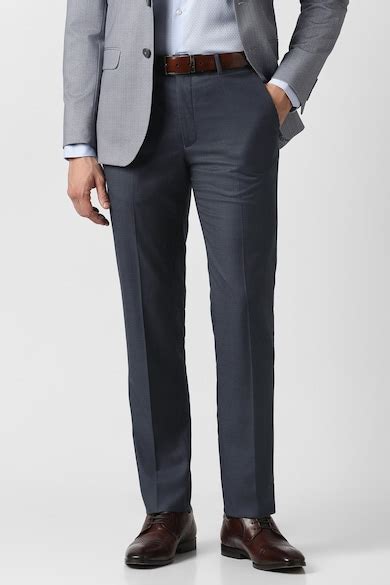 Buy Men Dark Grey Solid Slim Fit Trousers Online - 40542333 | Van Heusen