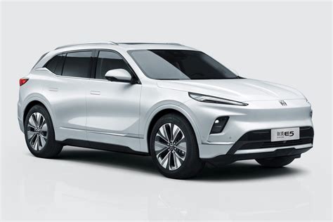 Refreshed 2026 Buick Electra E5 EV Unveiled