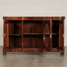 credenza antiquariato credenza servante a tre ante credenze antiquariato credenza antiquariato credenza servante a tre ante credenze antiquariato