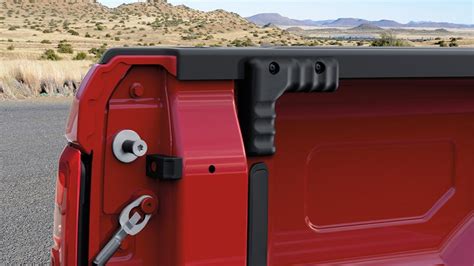 7 Mopar Towing and Hauling Accessories | Mopar Blog