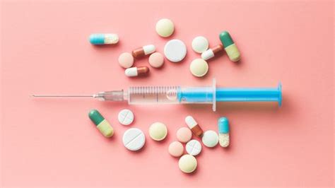 Treating Rheumatoid Arthritis: DMARDs and Biologics