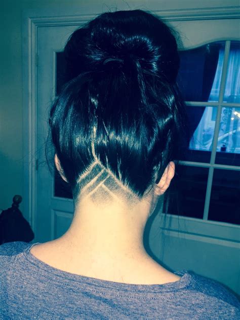 Girls Undercut hair design traingle section | Undercut long hair ...