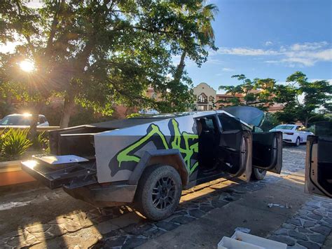 Tesla Cybertruck Release Candidates Spotted In Mexico!