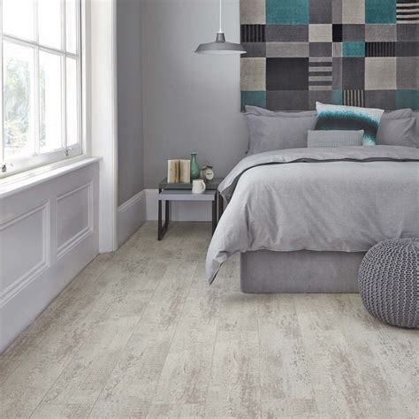 Best Laminate Flooring For Bedrooms – Flooring Tips