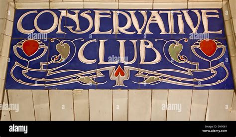 Conservative Club Sign 的图像结果