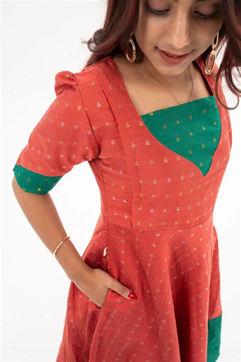 Putchi: Stylish & Comfortable Maternity Wear for Moms-to-Be