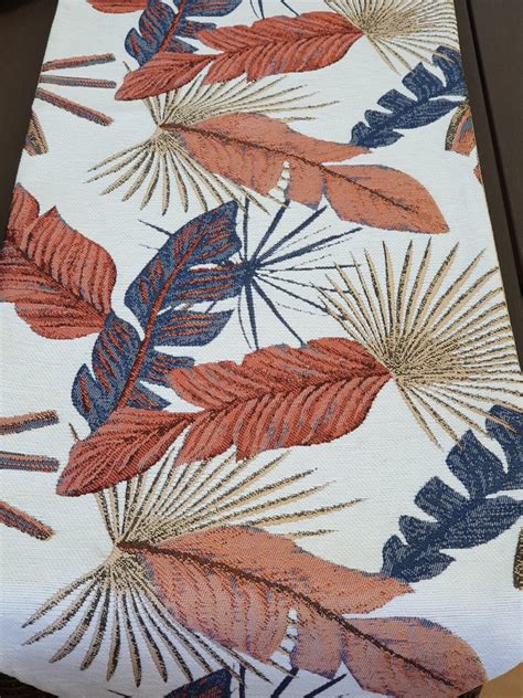 Patterned Woven Table Runners – Lifestyle Layne