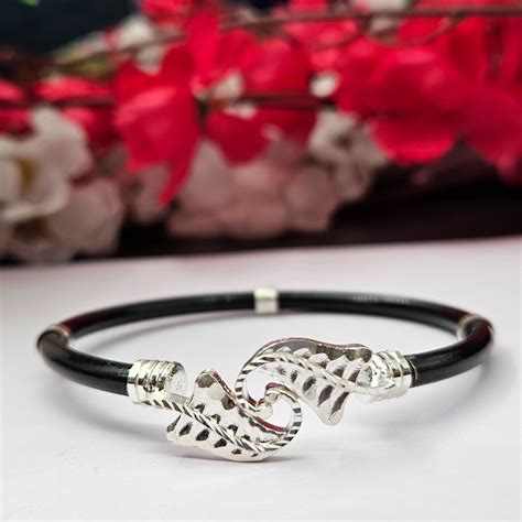 The Velvet Box Elegant Dual Leaf Design Silver Bracelet | The Velvet Box