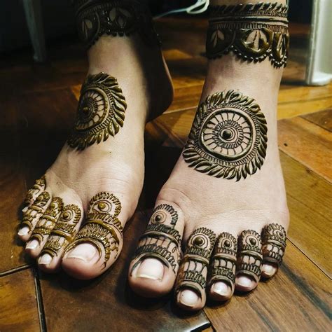 Foot Henna