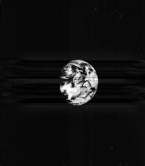 Lunar Orbiter 5027 Photo Gallery