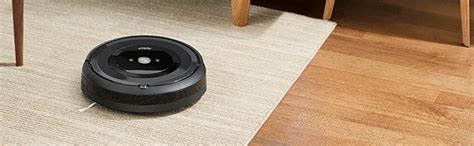 iRobot E-seies Roomba e5 Vacuum Cleaning Robot (Silver) : Amazon.in ...