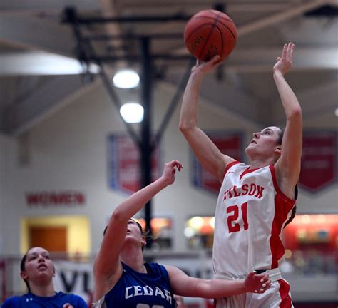 District 3 basketball results: Wilson girls advance
