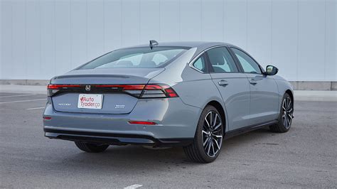 2024 Honda Accord Hybrid Review | AutoTrader.ca