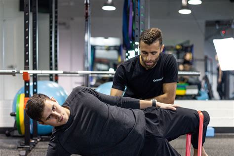 What to Expect from a Kinesiologist - Kinlab