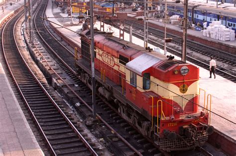 Swiggy partners with IRCTC to provide food delivery service on trains ...