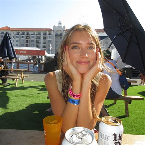 Lauren Cantrell Nudes