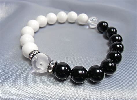 T-jms 太極図 水晶 12mm ブラック オニキス ホワイトオニキス 水晶 10mm 陰陽 八卦 ブレスレット | T-jms 【手作り ...