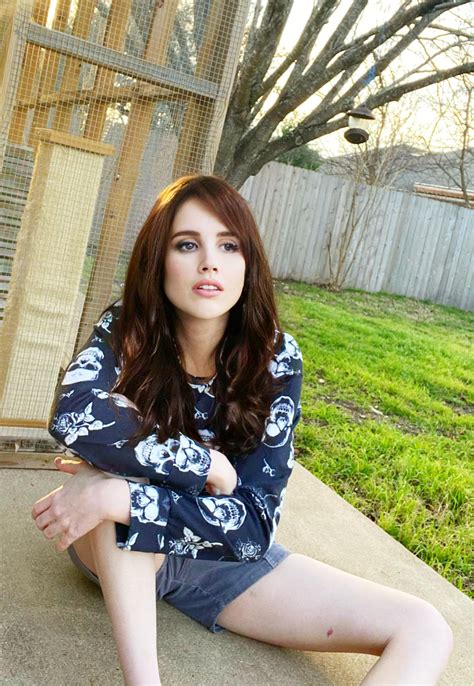 Chag Pesach Sameach to all my femme Jews!! Beautiful day in Austin ...