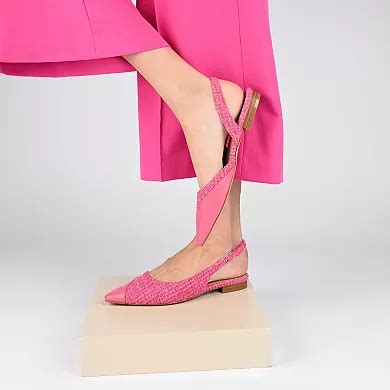 Journee Daphnne Women's Flats
