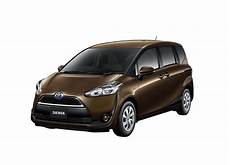 Toyota Sienta Image by All New Toyota Sienta Compact Minivan Unveiled In Japan Toyota Sienta Image