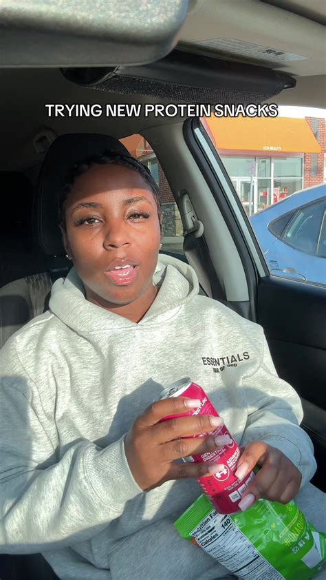 Ebony Joi (@iamebonyjoi) - Urlebird