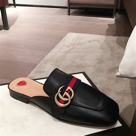 Gucci Peyton MulesSpring/Summer Collection Black Women Shoes – Dunkhype ...
