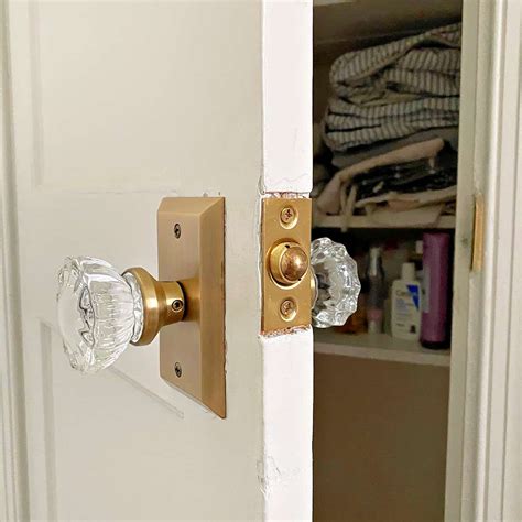 Closet Knobs Doors at Karen Medina blog
