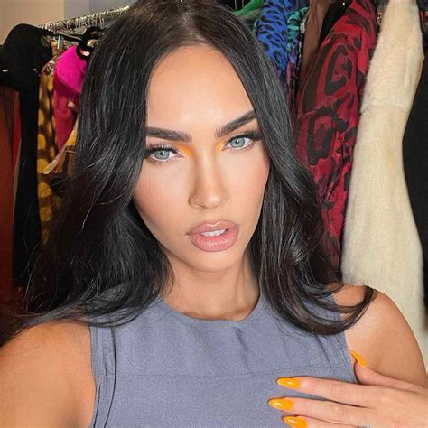 Megan Fox Eyebrows 2022
