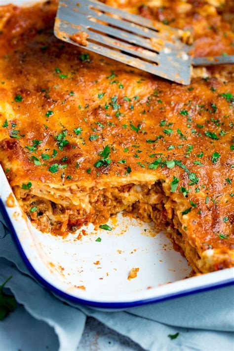 How to make Lasagne   Nicky's Kitchen Sanctuary
