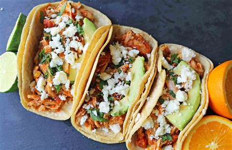 Chicken Tacos With Chipotle