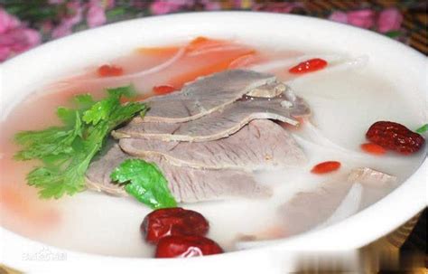山西美食羊肉汤的四大流派，唤醒你的味蕾，温暖你的肠胃_太原