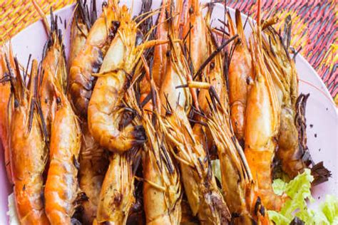 Grilled Prawns in Lemon Butter Sauce Recipe: How to Make Grilled Prawns ...