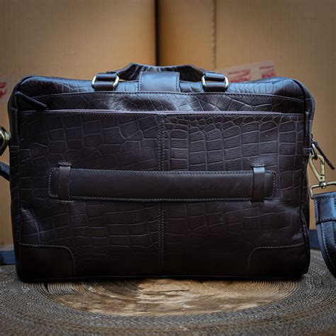 Textured Leather Laptop Briefcase: Rugged Elegance & Functionality ...