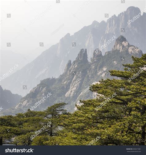 China Mountain 的图像结果