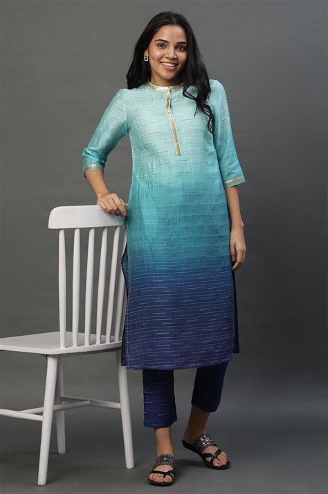 Aurelia Black Friday Sale on Kurtas & Kurtis for Woman Online