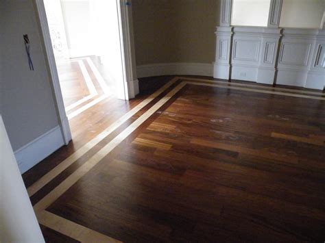 Hardwood Floor Borders