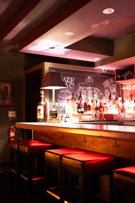 Eclectic Kim Review: The Rendition Room at Vitello's Restaurant