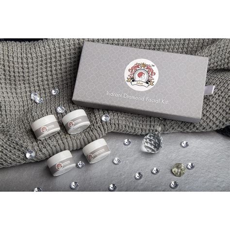 Indrani Diamond Facial Kit (Scrub, Gel, Mask, Nourishing Cream) 40 Gm ...