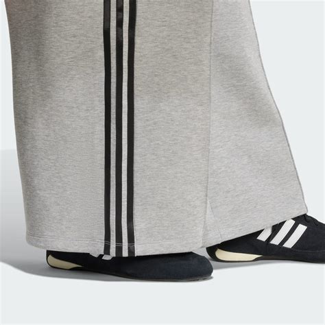 adidas Adicolor Spacer 3-Stripes Track Pants - Grey | adidas India