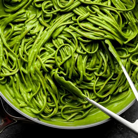 Green Pasta - Nora Cooks