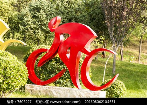 骑自行车艺术雕塑高清图片下载_红动中国