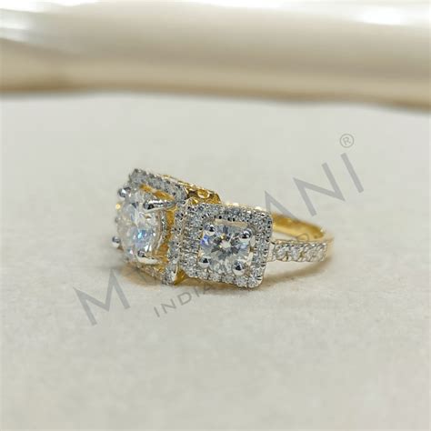 Moissanite Round Shape Ring - Moissani.in