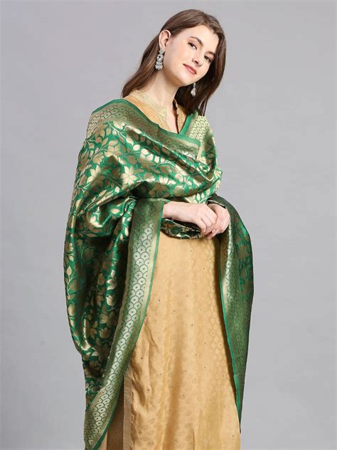 Green Banarasi Silk Dupatta with Floral Weaving – Dupatta Bazaar
