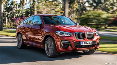 2019 BMW X4 M40d | Front Three-Quarter
