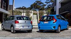 Honda Jazz Vs Vw Golf by Honda Jazz V Volkswagen Polo Comparison Review Photos Honda Jazz Vs Vw Golf