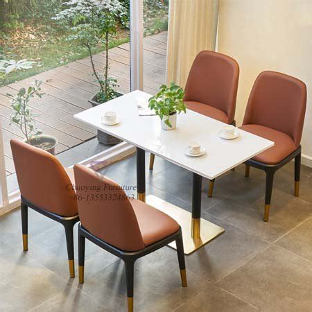 Table Chair Set Restaurant 的图像结果