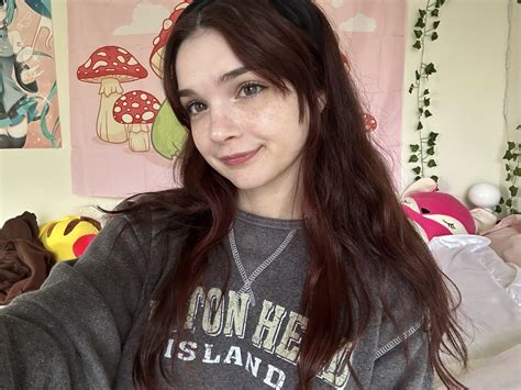 Summer Iris (Model) Age, Height, Wiki, Biography, Boyfriend, Family, Ethnicity & More