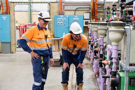 SUEZ secures its place as a leading player in water and waste ...